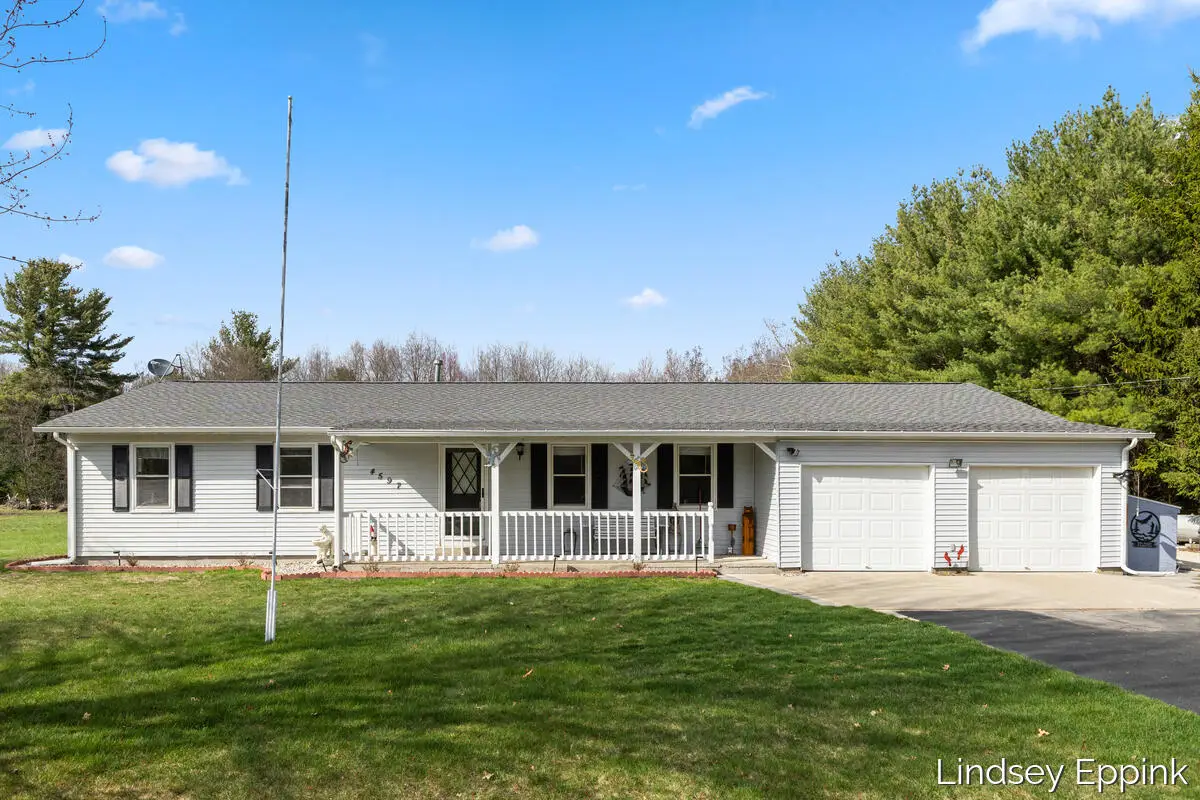 4597 E 128th, Grant, MI 49327 - #1