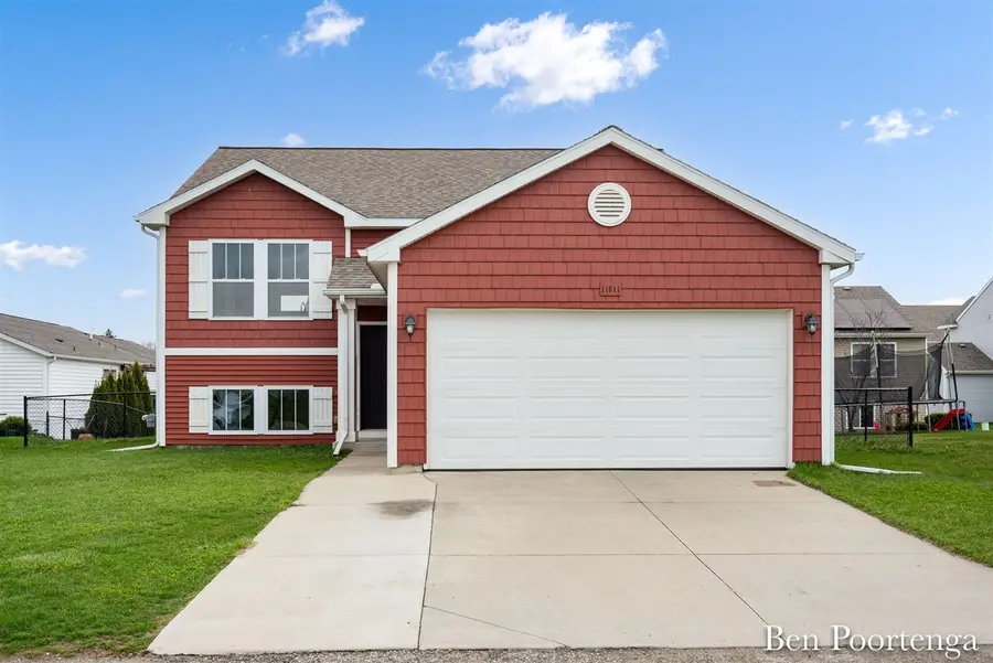 11611 Kodiak, Alto, MI 49302 - #2