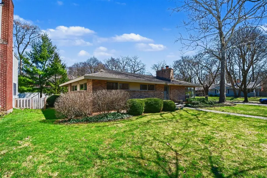 1064 Santa Cruz, East Grand Rapids, MI 49506 - #2