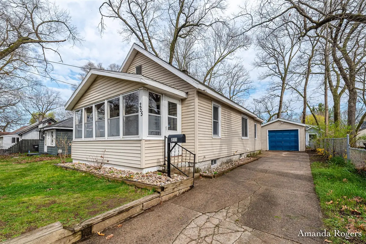 255 Holly, Wyoming, MI 49548 - #1