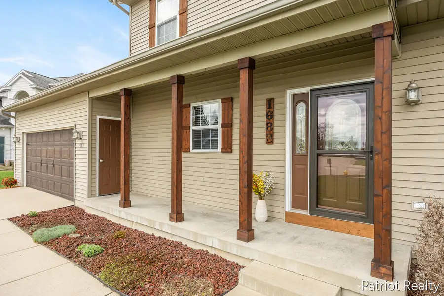 1683 Lona, Wyoming, MI 49519 - #2