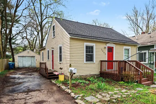 3302 Hoover, Kalamazoo, MI 49008