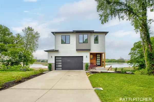 104 River Hills, Holland, MI 49424