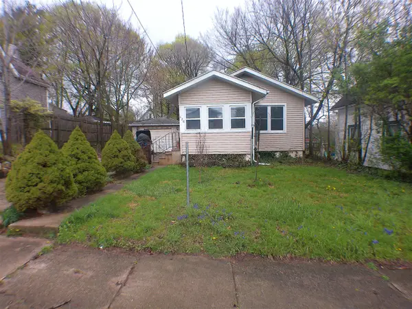 426 Madison, Jackson, MI 49202