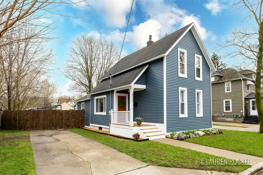 2034 Roos, Wyoming, MI 49509 - #3