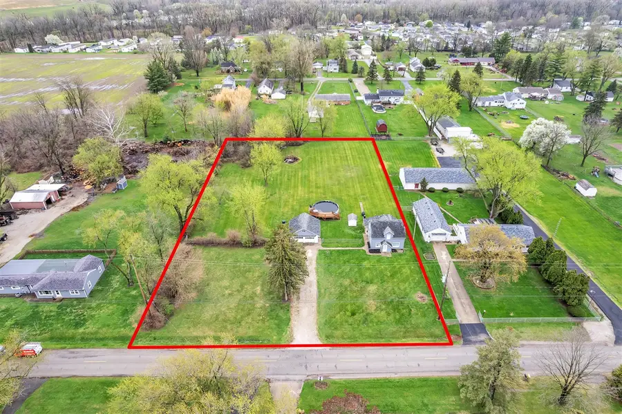 867 Lotus, Erie, MI 48133 - #2