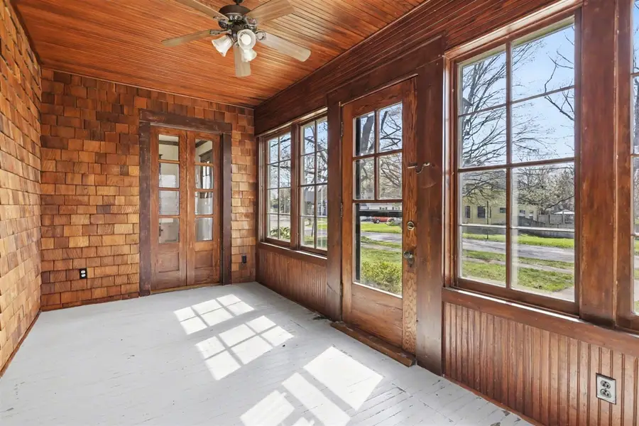 225 Sutherland, Watervliet, MI 49098 - #3