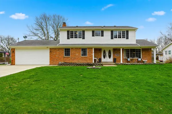 1888 Squaw Lagoon, Oxford, MI 48371