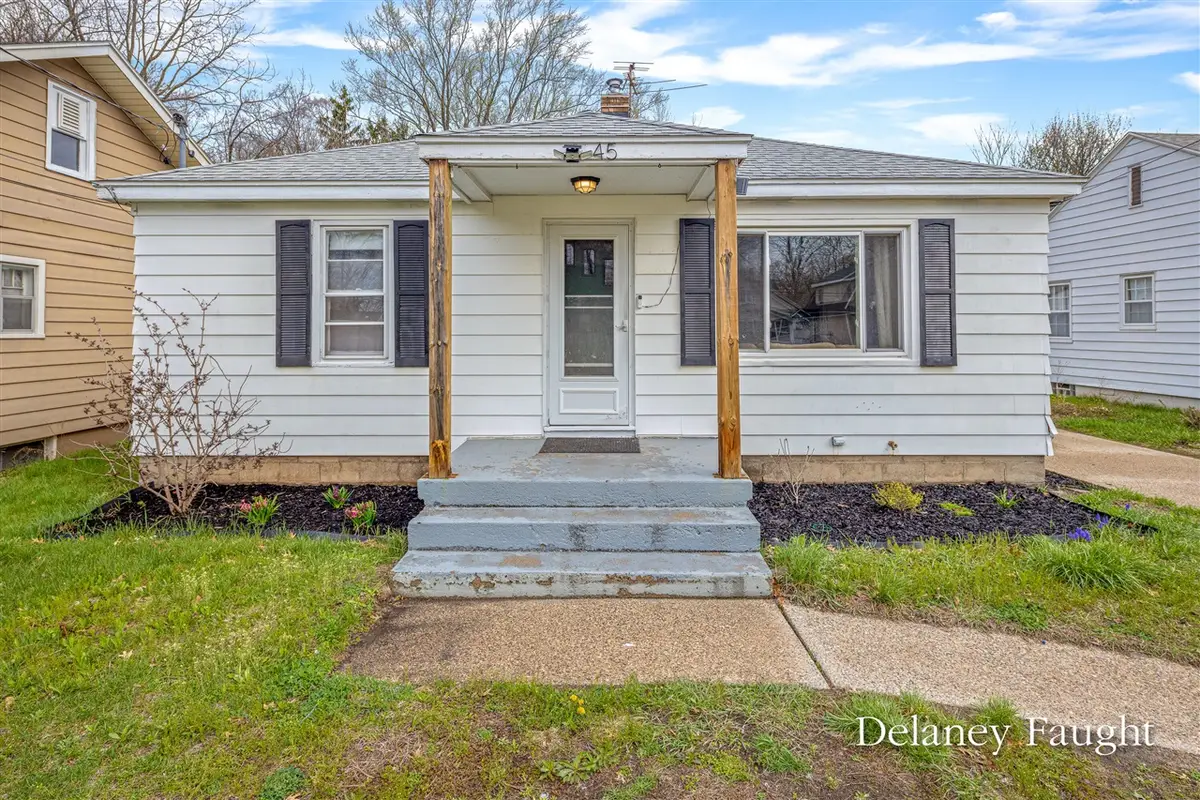 45 32nd, Wyoming, MI 49548 - #1