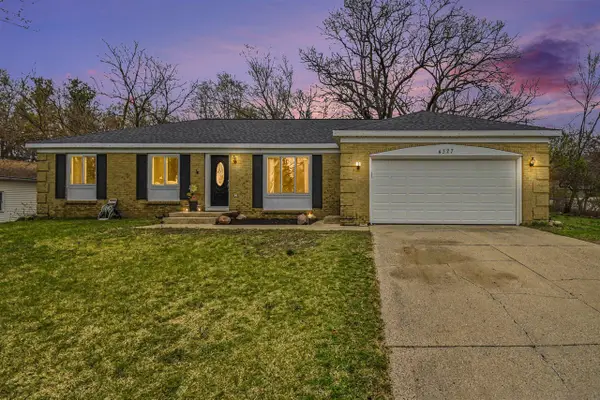 4327 Rezen, Rockford, MI 49341