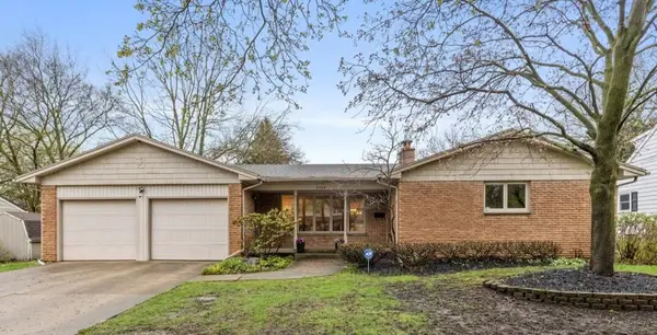 2404 Cambridge, Grand Rapids, MI 49506