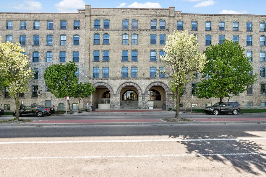 940 Monroe #338, Grand Rapids, MI 49503 - #2