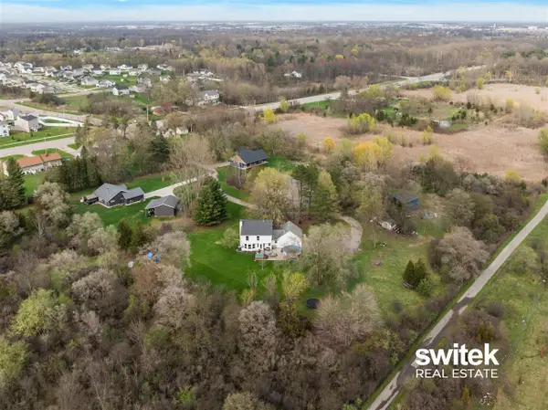 2772 60th, Kentwood, MI 49508