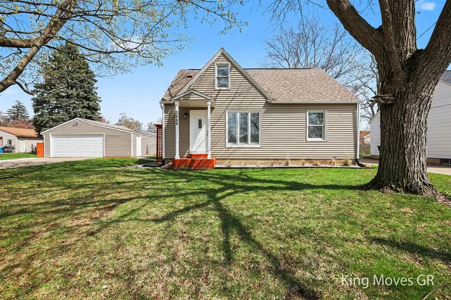 3646 Milan, Wyoming, MI 49509 - #2