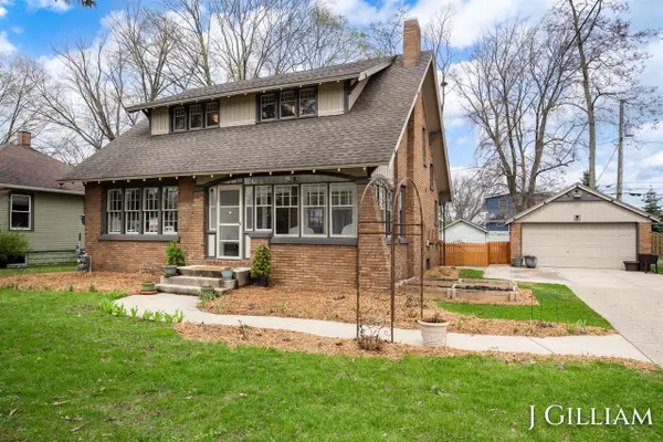 587 S Shore, Holland, MI 49423