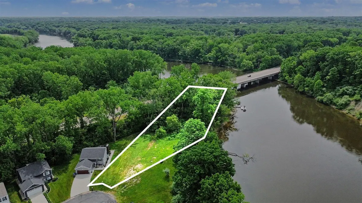 673 S Cygnet Lake, Benton Harbor, MI 49022 - #1