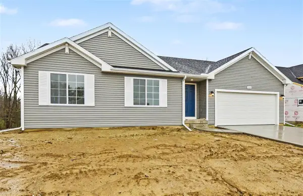 5549 Mammoth, Caledonia, MI 49316