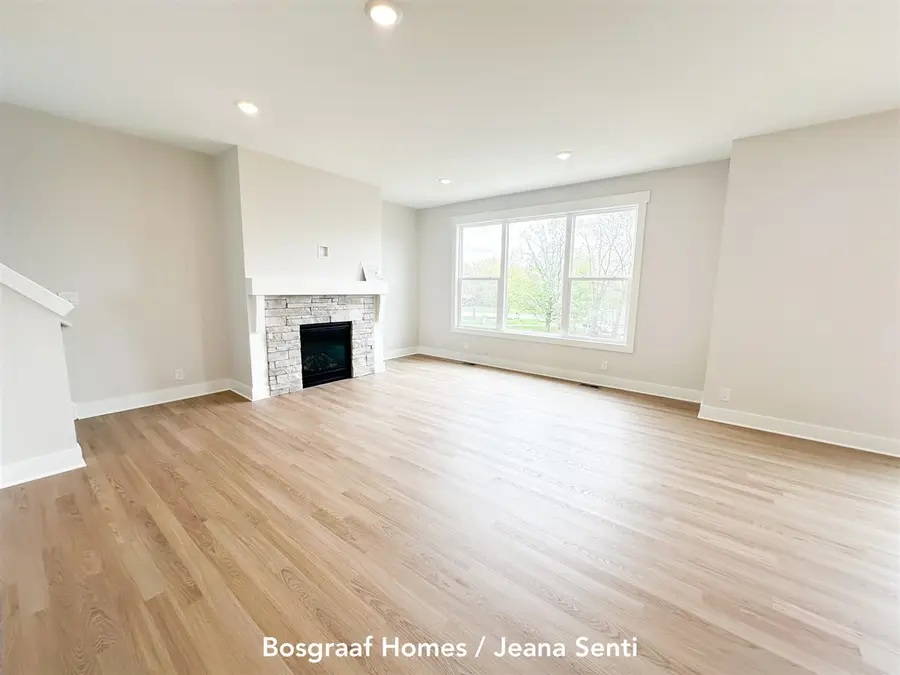 8366 Bauerridge, Jenison, MI 49428 - #3