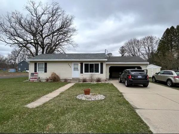 500 E Grant, Greenville, MI 48838