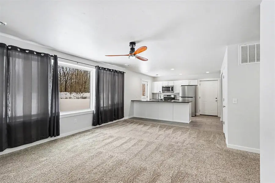 75603 Ridgeway, Lawton, MI 49065 - #3