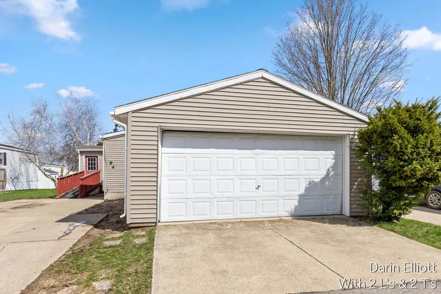 360 E Tuttle #94, Ionia, MI 48846 - #2