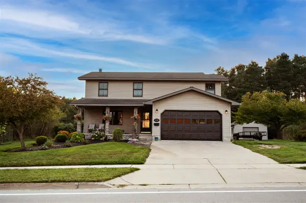 930 Tamarack, Manistee, MI 49660