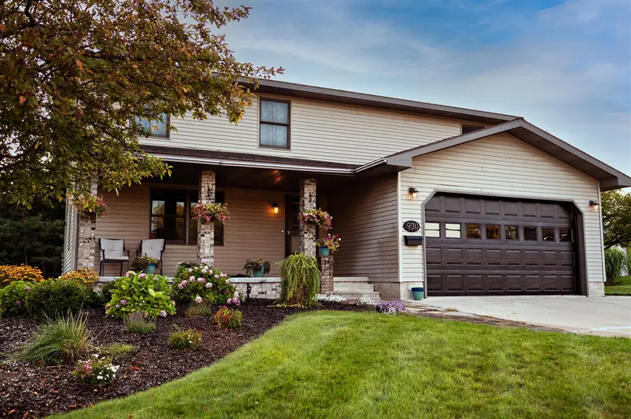 930 Tamarack, Manistee, MI 49660 - #2