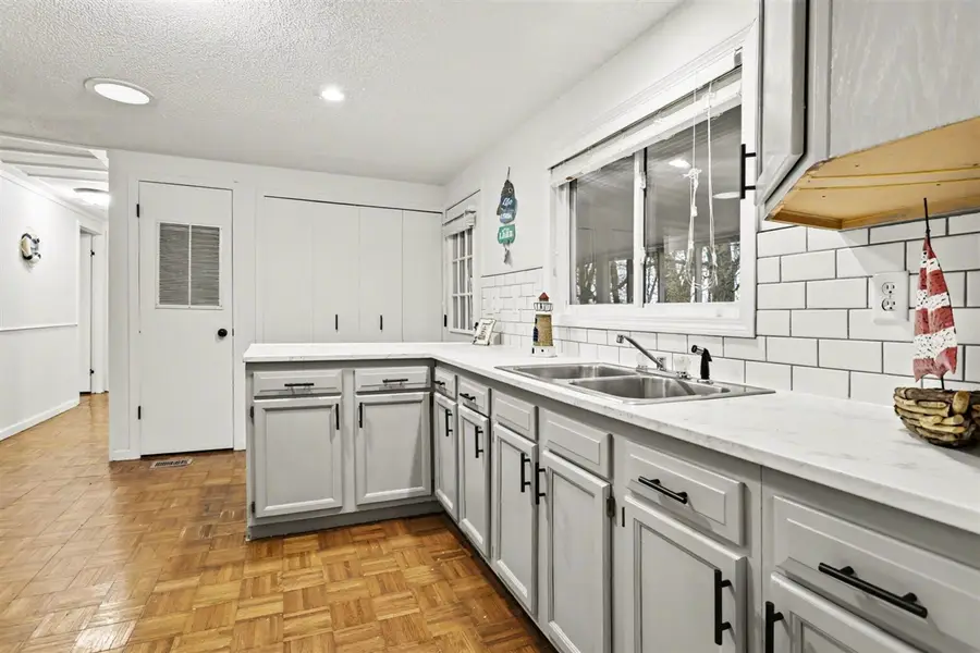 33320 Ridenour, Dowagiac, MI 49047 - #3