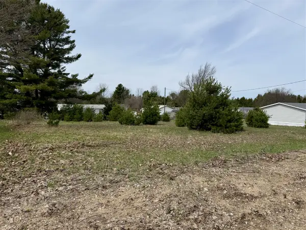 001 Ninth, Bear Lake, MI 49614
