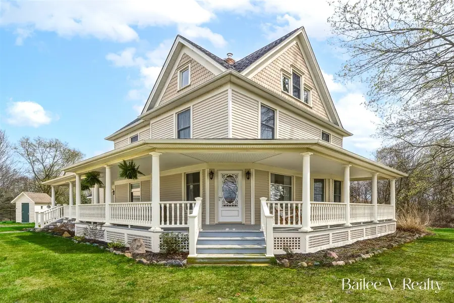 9933 E Grand River, Portland, MI 48875 - #2