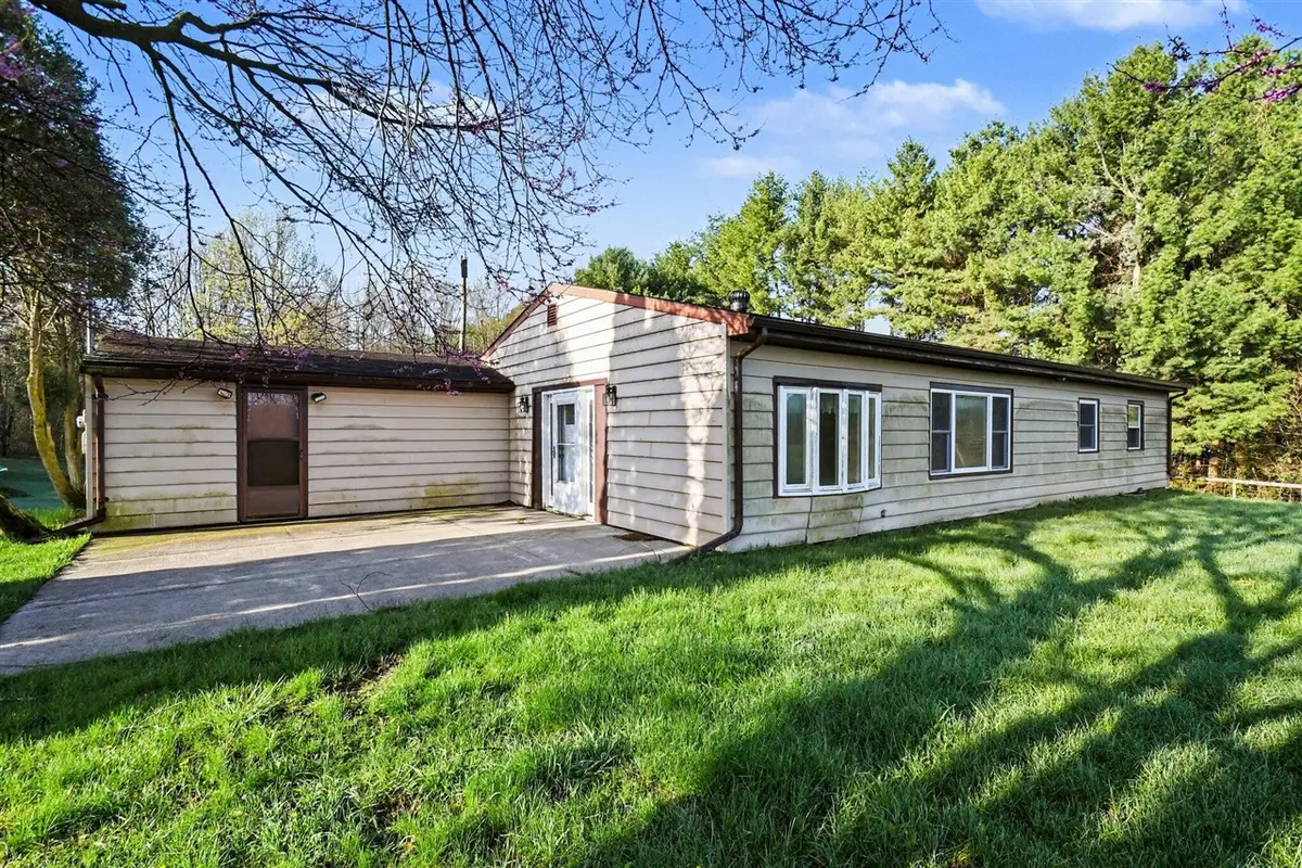 21583 Calvin Hill, Cassopolis, MI 49031 - #1