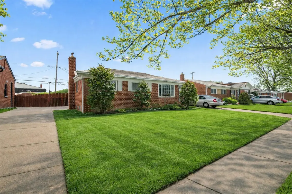 5845 Plainfield, Dearborn Heights, MI 48127 - #1