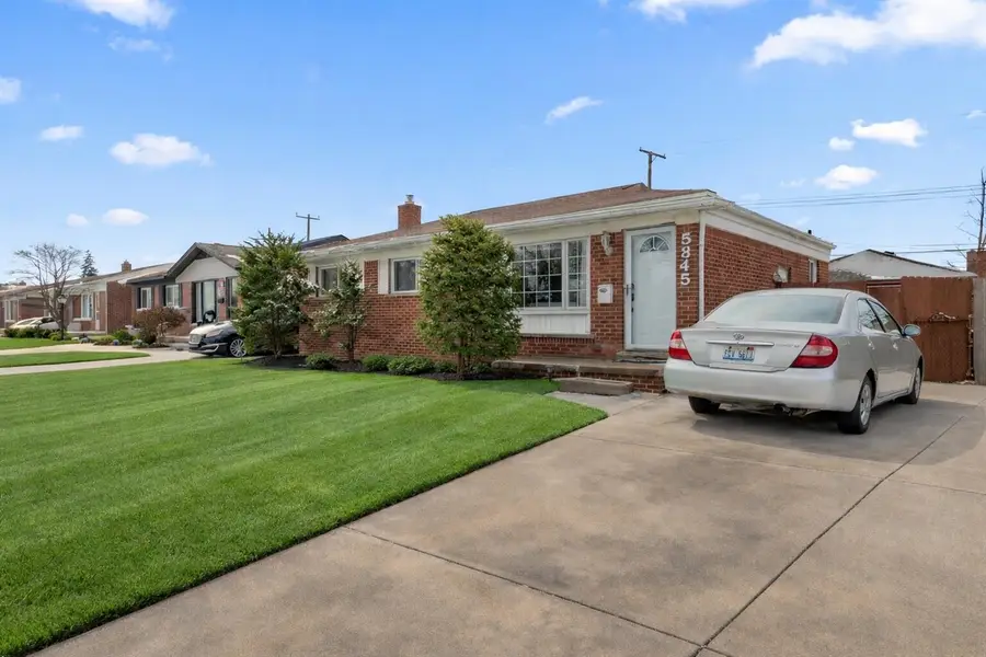 5845 Plainfield, Dearborn Heights, MI 48127 - #2