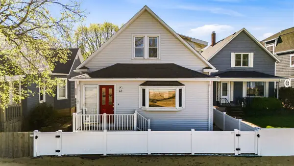 619 Lake, Saint Joseph, MI 49085