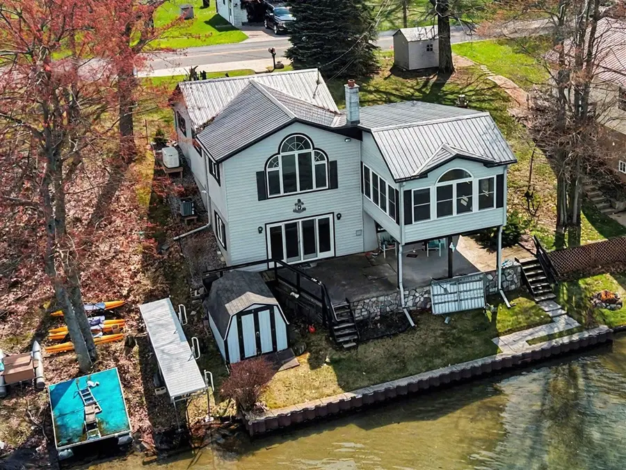 2662 Lakeside, Stanton, MI 48888 - #2