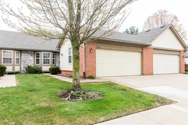 1854 N Kenwyck, Ypsilanti, MI 48198