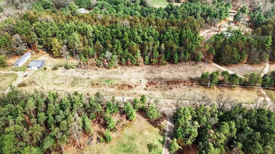 8821 E 76th, Howard City, MI 49329 - #3