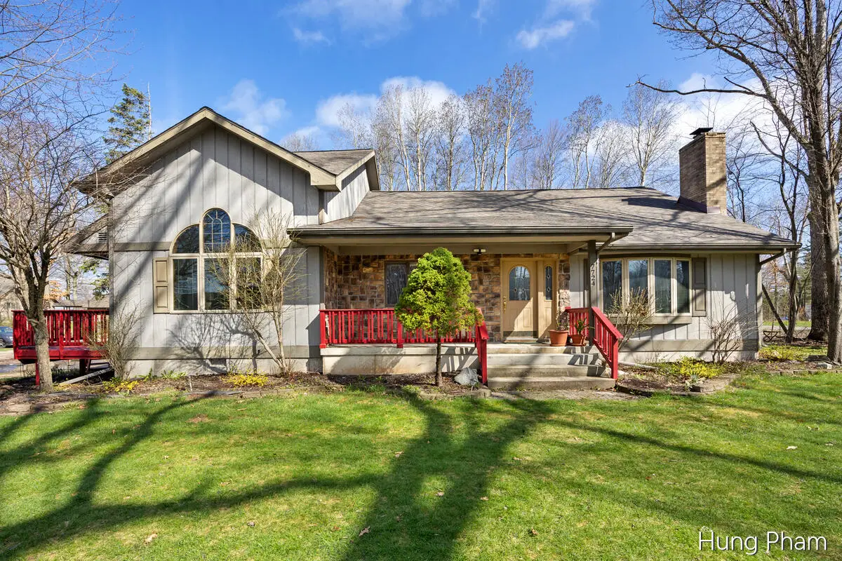 7724 W Lake, Stanwood, MI 49346 - #1