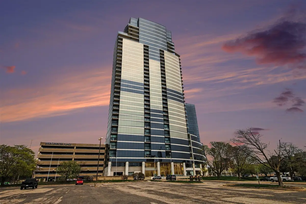 335 Bridge #1900, Grand Rapids, MI 49504 - #1