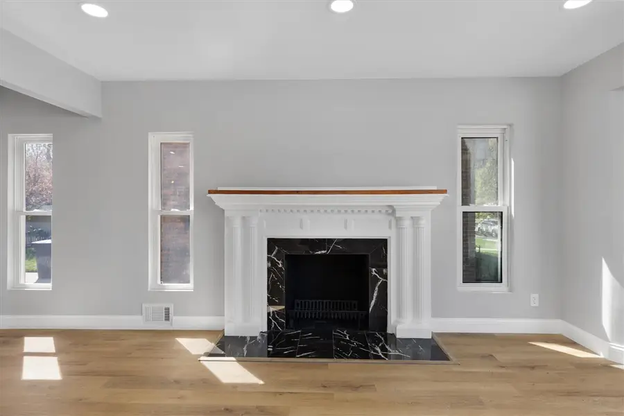 19350 Littlefield, Detroit, MI 48235 - #2