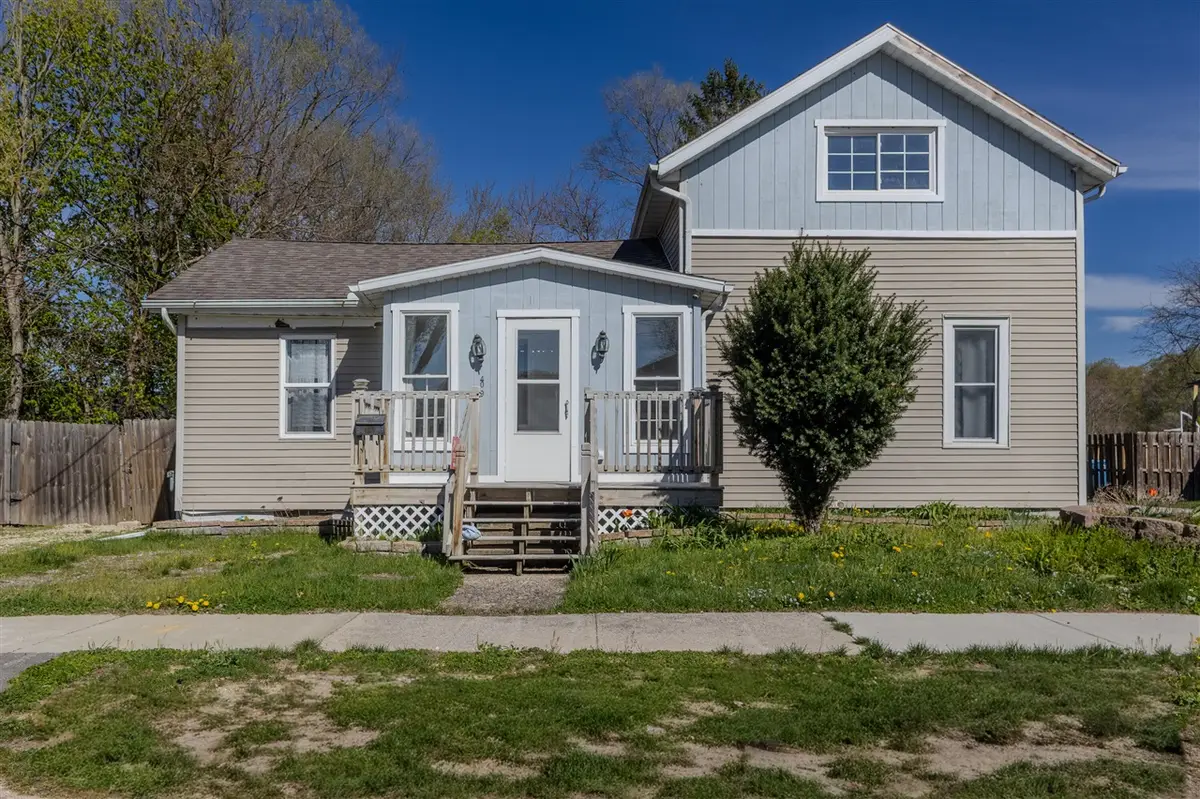 409 S Haver, Hartford, MI 49057 - #1
