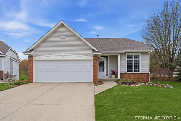 774 Holly Creek #1, Holland, MI 49423