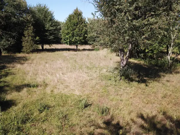 1853 W John Beers, Stevensville, MI 49127