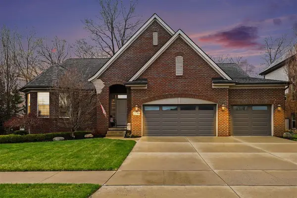 21799 Christenbury Creek, Macomb, MI 48044