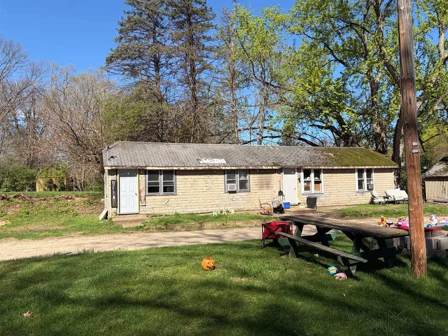 2394 Yankee, Niles, MI 49120 - #3