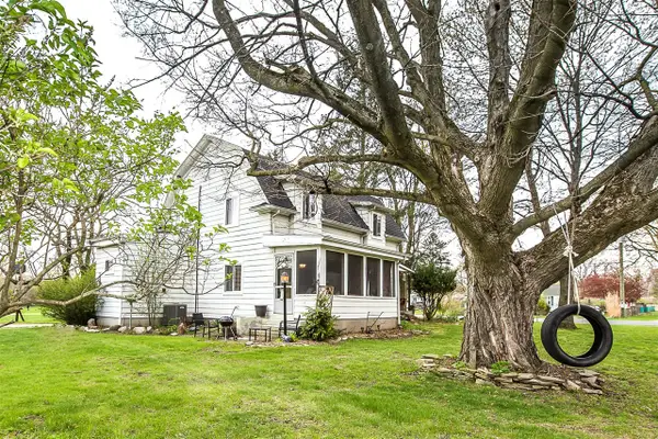 8415 Huron River, Dexter, MI 48130