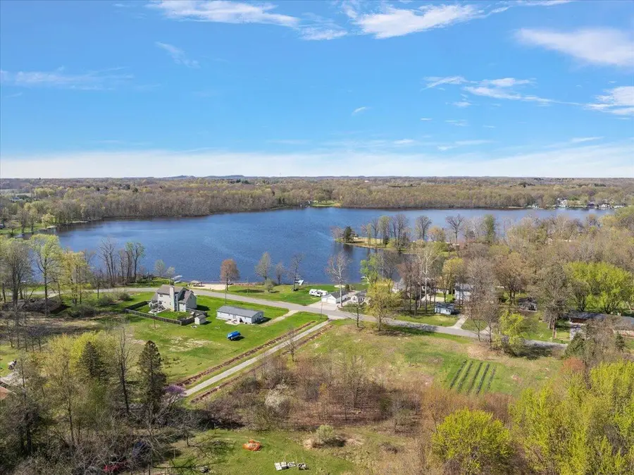 7038 Little Paw Paw Lake, Coloma, MI 49038 - #2