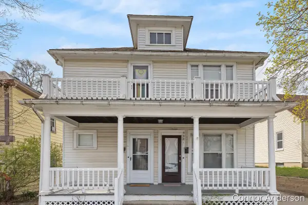 938 5th, Grand Rapids, MI 49504