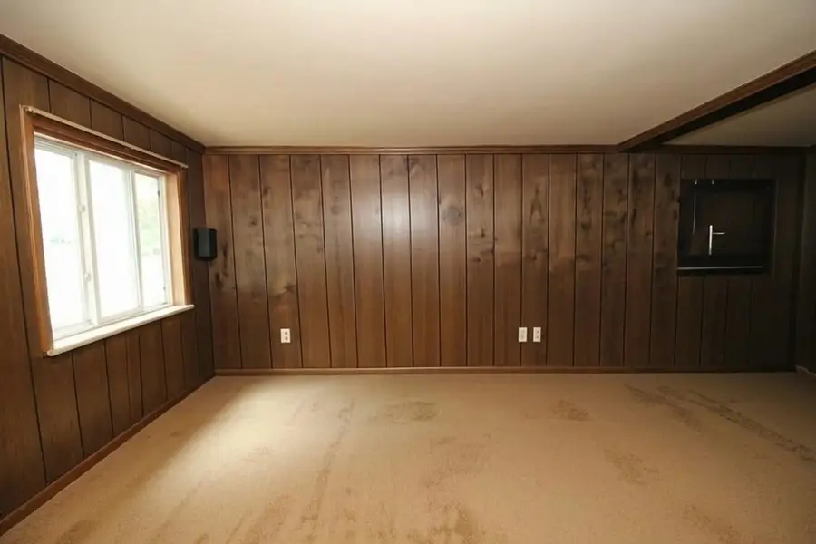 20661 Macel, Roseville, MI 48066 - #2