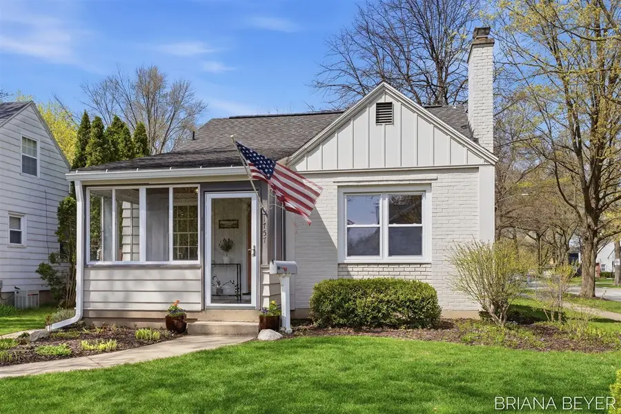 1757 Warwick, East Grand Rapids, MI 49506 - #2